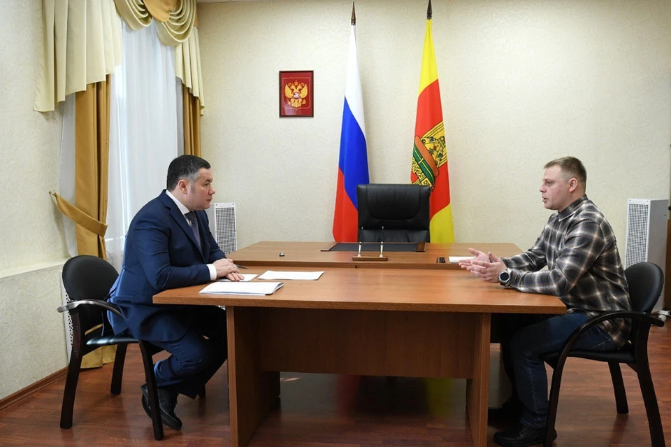 Губернатор провел прием граждан.