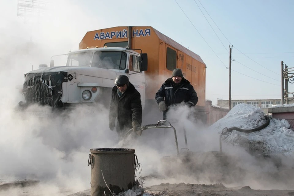Жители Фрунзенского района Ярославля остались без горячей воды и тепла.