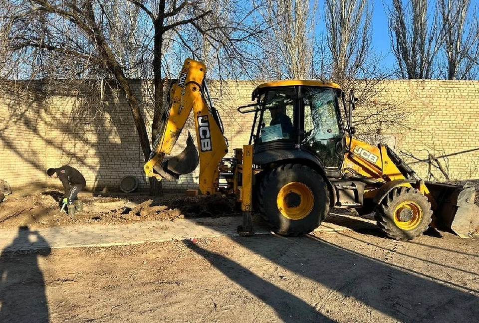 В Токмаке начался ремонт участка водопровода, расположенного в микрорайоне Ахрамеевка. ФОТО: администрация Токмакского МО