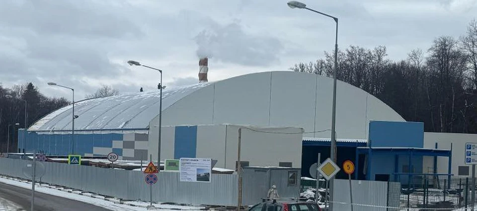 В Обнинске продолжается строительство ледовой арены