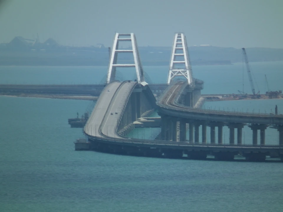 Перед Крымским мостом появилась очередь в Краснодарском крае 9 марта