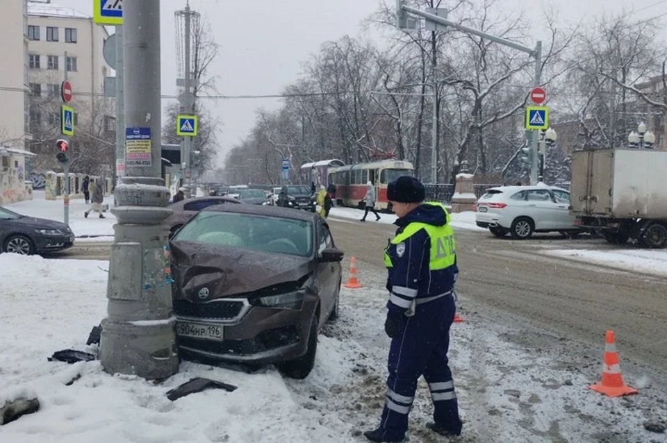 Авария произошла 10 марта. Фото: отдел пропаганды Госавтоинспекции Екатеринбурга