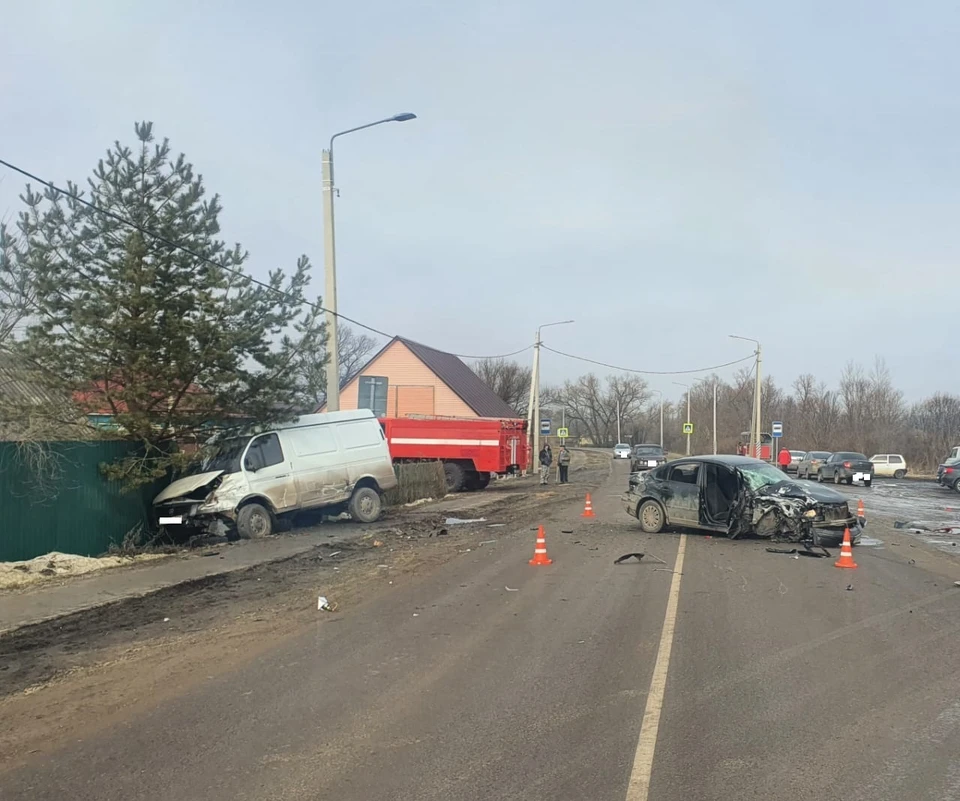 Пострадавших доставили в больницы