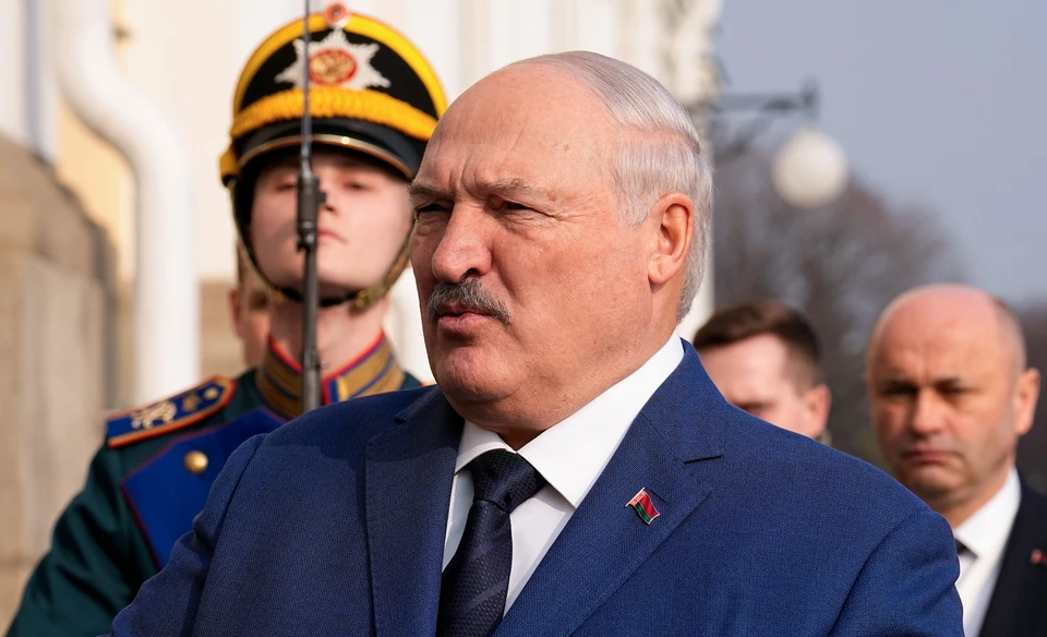 Лукашенко: Противоречия в ЕС едва ли позволят реализовать идею ядерного зонтика