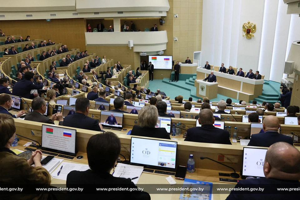 Лукашенко высказался о санкционном давлении, сказав, что авторов санкций загнали в тупик. Фото: president.gov.by