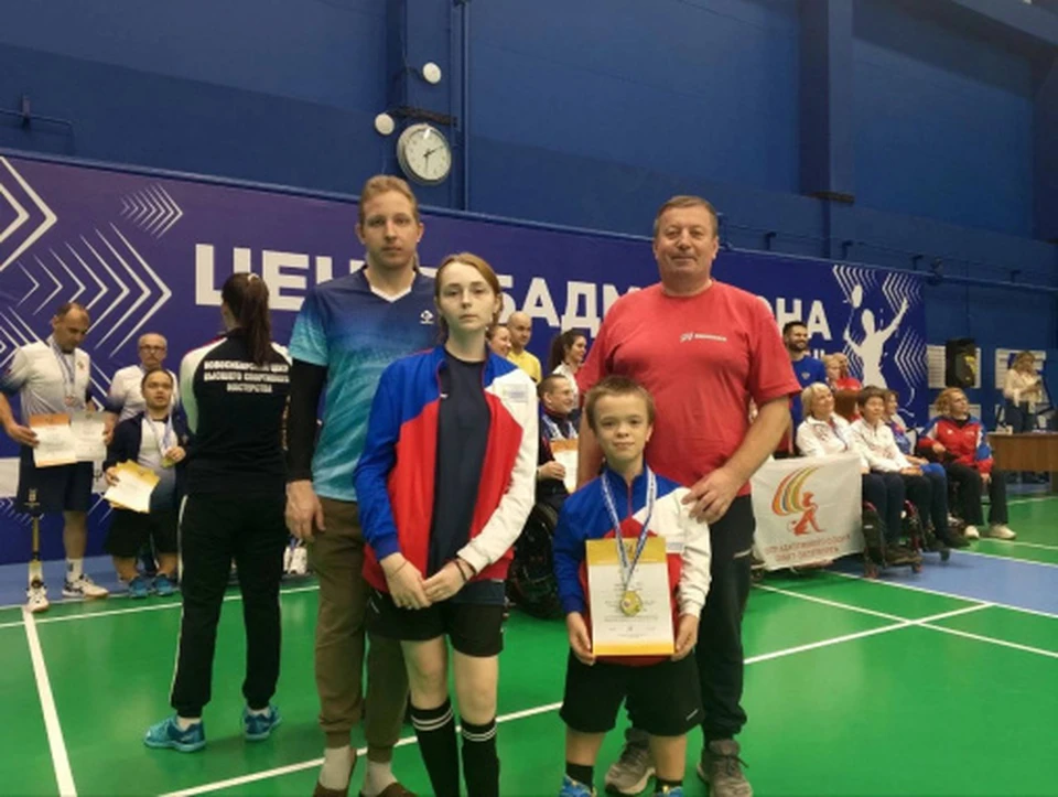 Тренирует Михаила Клушина Сергей Толмачев.