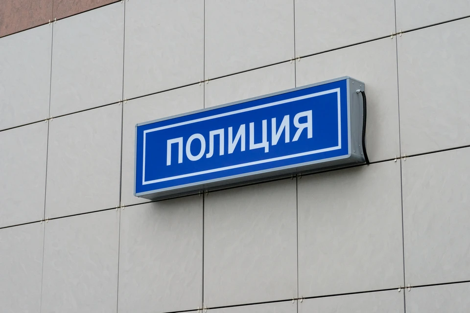 Полицейские выясняют обстоятельства конфликта в автобусе в Новосибирске.