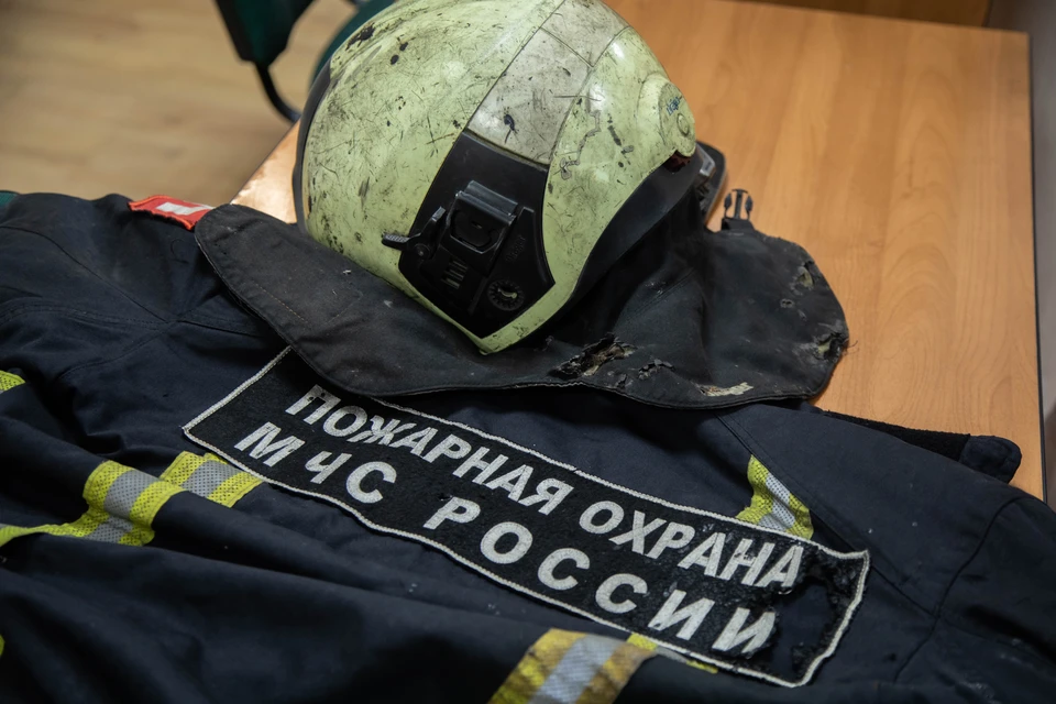 Специалисты устанавливают причины пожара