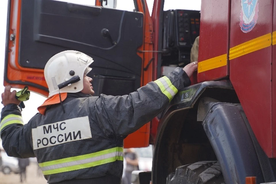К моменту прибытия на место происшествия представителей экстренных служб в заведении никого уже не было.