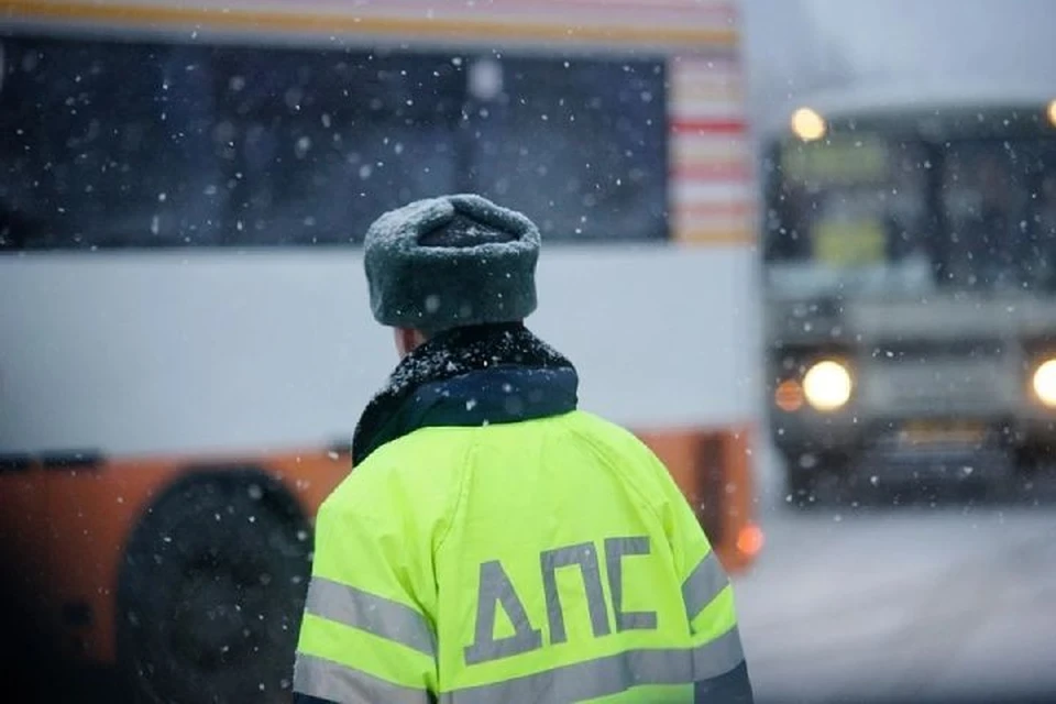 Подростка сбил автомобиль в поселке Хабаровского края