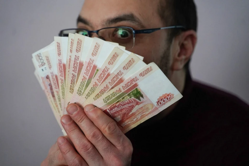 44% ульяновцев не согласятся получать зарплату в конвертах