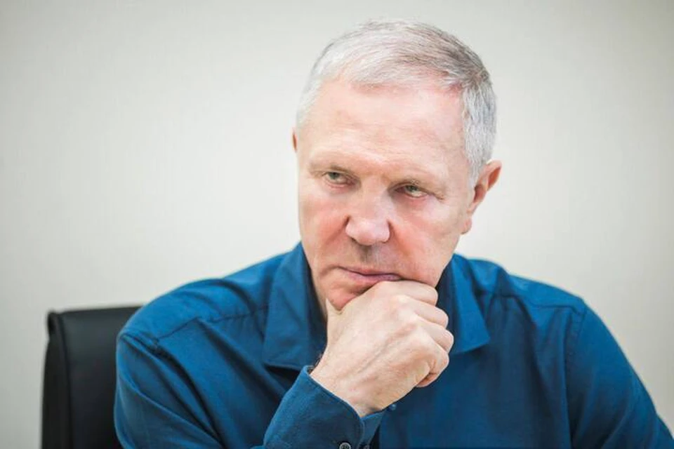 Глава региона подчеркнул, что памятник в Чонгаре должен быть приведен в порядок к концу апреля. Фото: тг-канал Владимира Сальдо