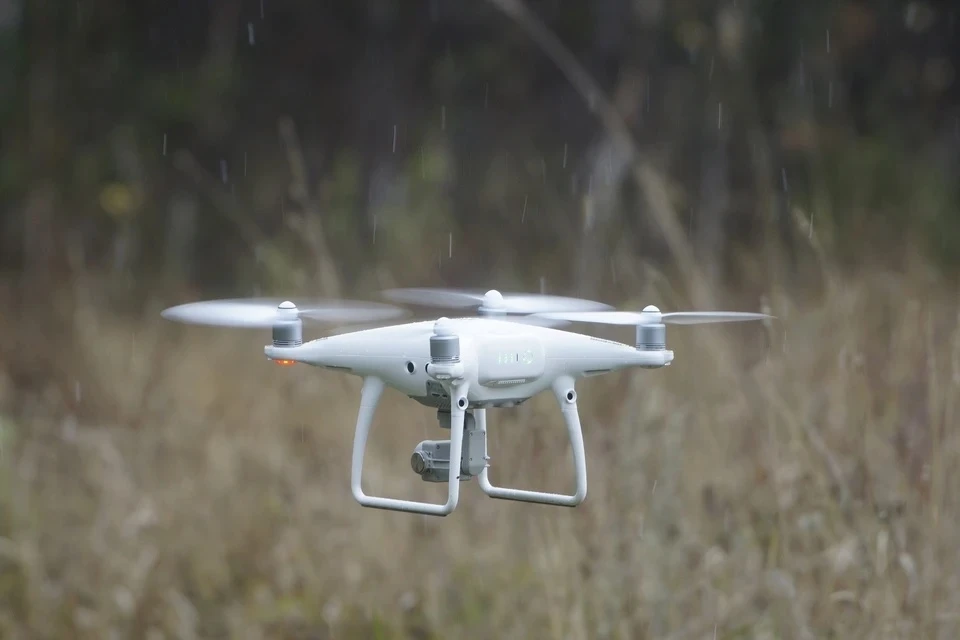 В Китае создали первый в мире аварийно-спасательный дрон: что он умеет