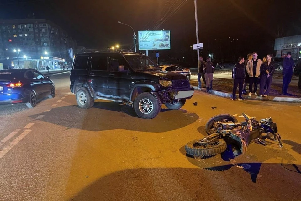 ДТП произошло вечером 11 апреля в Октябрьском районе. Фото: ГАИ Новосибирск.