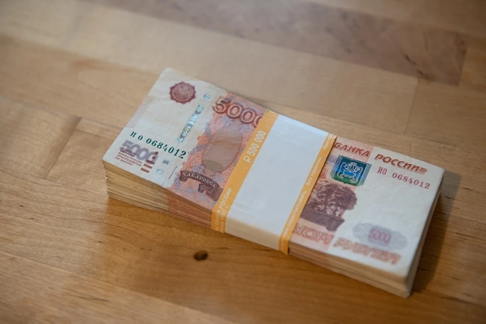 Труженики тыла и бывшие совершеннолетние узники фашизма получили по 55 тысяч рублей