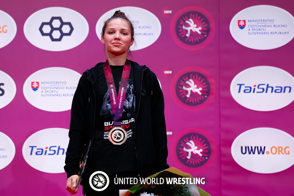 Анастасия Сидельникова взяла золото на чемпионате Европы по женской борьбе. Фото: Федерация спортивной борьбы России