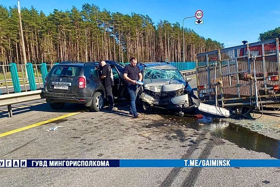 В Минске массовое ДТП с тремя автомобилями случилось на МКАД. Фото: телеграм-канал УГАИ ГУВД Мингорисполкома