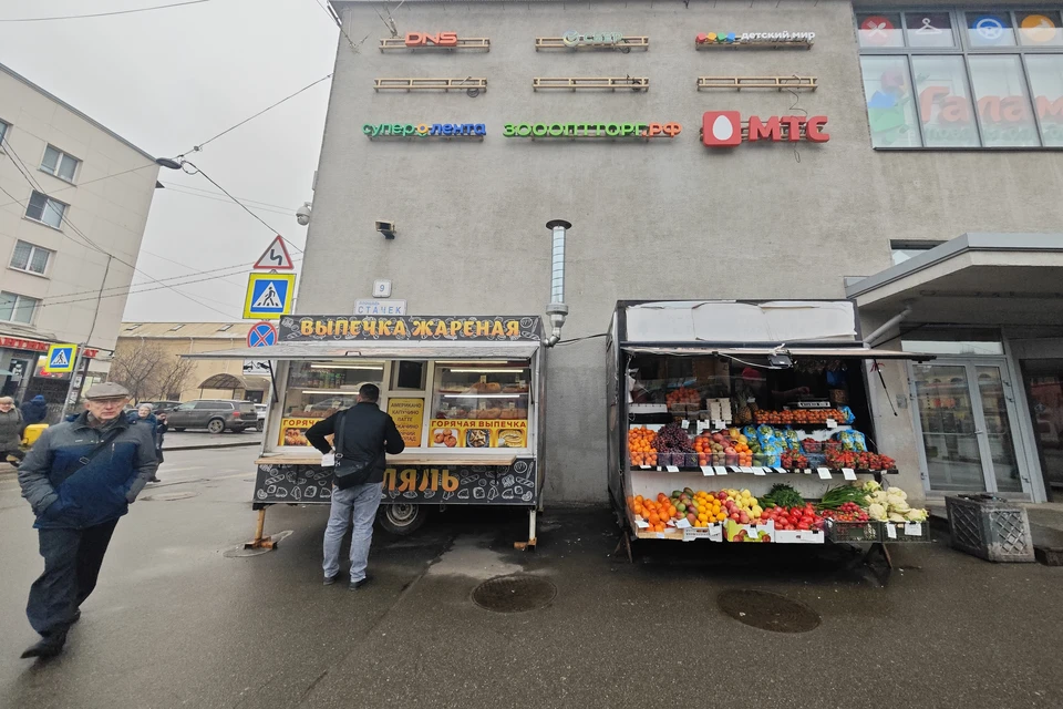 Сейчас в городе насчитали свыше 3,5 тысячи торговых палаток.