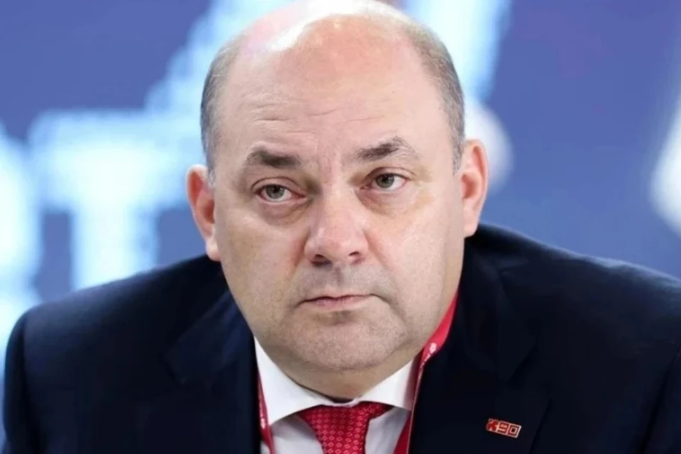 Экс-глава Курской области Смирнов обвинен в хищении одного миллиарда рублей