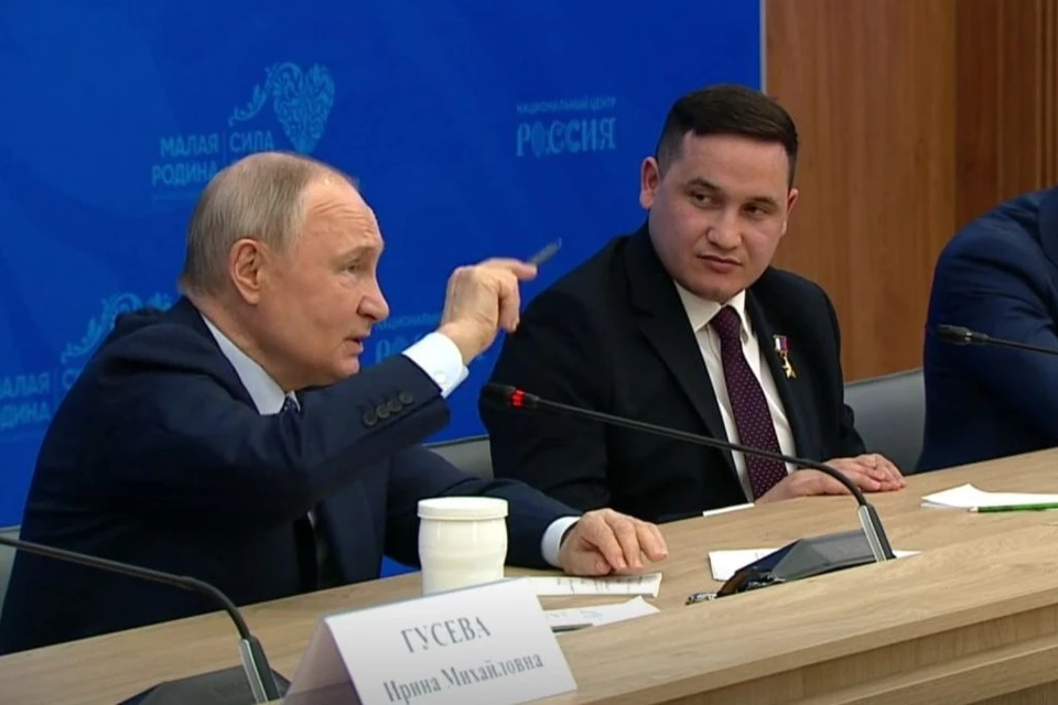 Нурсултан Муссагалеев предложил создать единые стандарты увековечения памяти участников спецоперации. Фото: тг-канал Нурсултана Муссагалеева