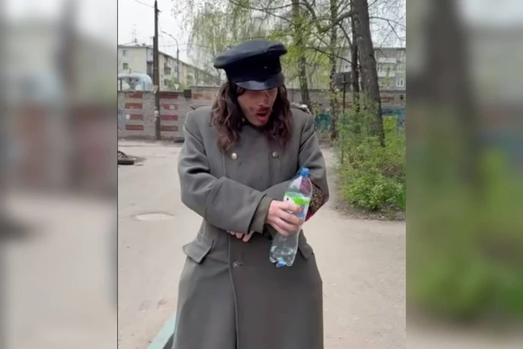 Коллекционировал фото мертвых котят: Живодер в шинели устроил концлагерь для животных в своей квартире в Нижнем Новгороде
