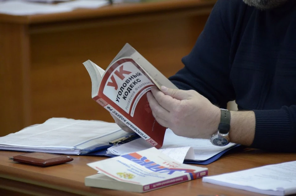 В Богородицком районе мужчина до смерти избил сожительницу поленом.