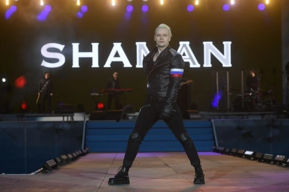 Певец SHAMAN получил благодарственное письмо от Владимира Путина