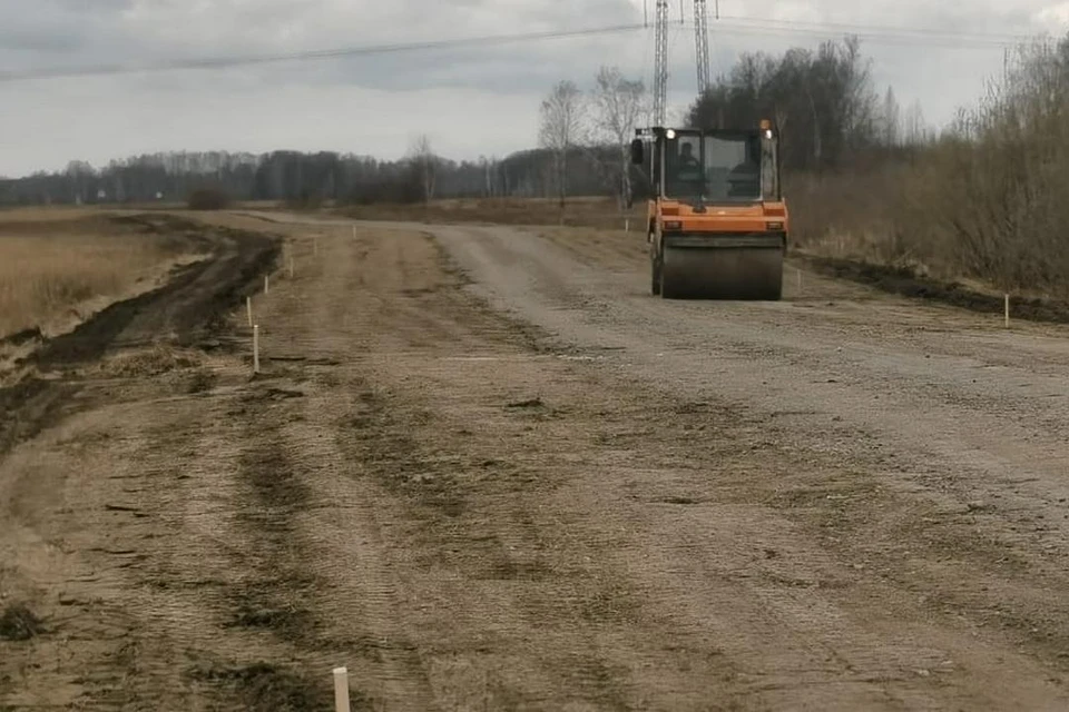 В Новосибирской области ремонтируют дорогу длинной в пять километров. Фото: Территориальное управление автомобильных дорог Новосибирской области