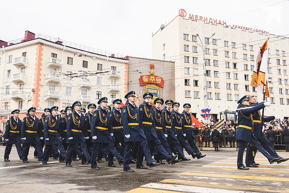Полный перечень перекрытий на 5 и 7 мая, а также на 9 мая можно найти на сайте мэрии Мурманска.