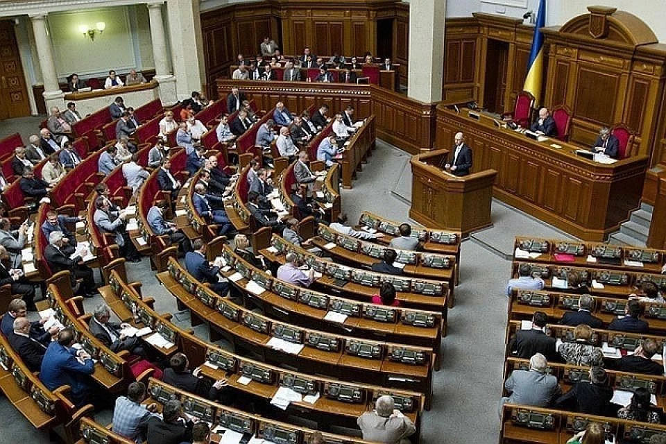 Депутат Дмитрук заявил, что на Украине хотят начать мобилизовывать всех подряд