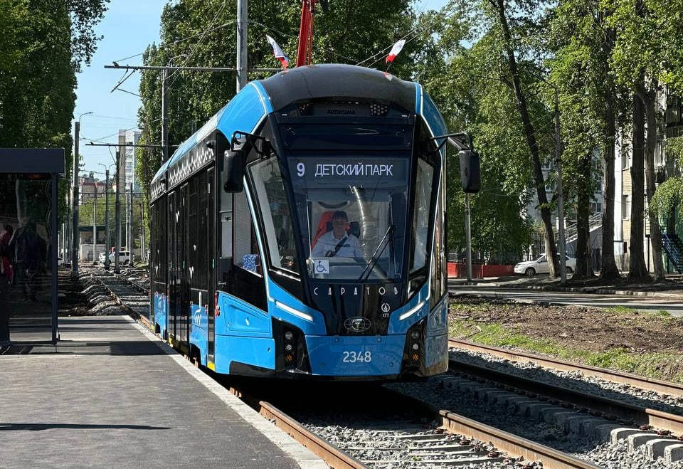 Жители областного центра уже оценили удобство обновленного подвижного состава