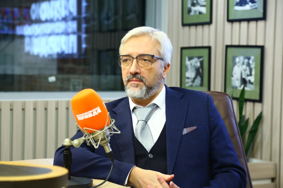 Примаков: ФРГ по-хамски отстраняет Россию от празднования Дня Победы в Германии