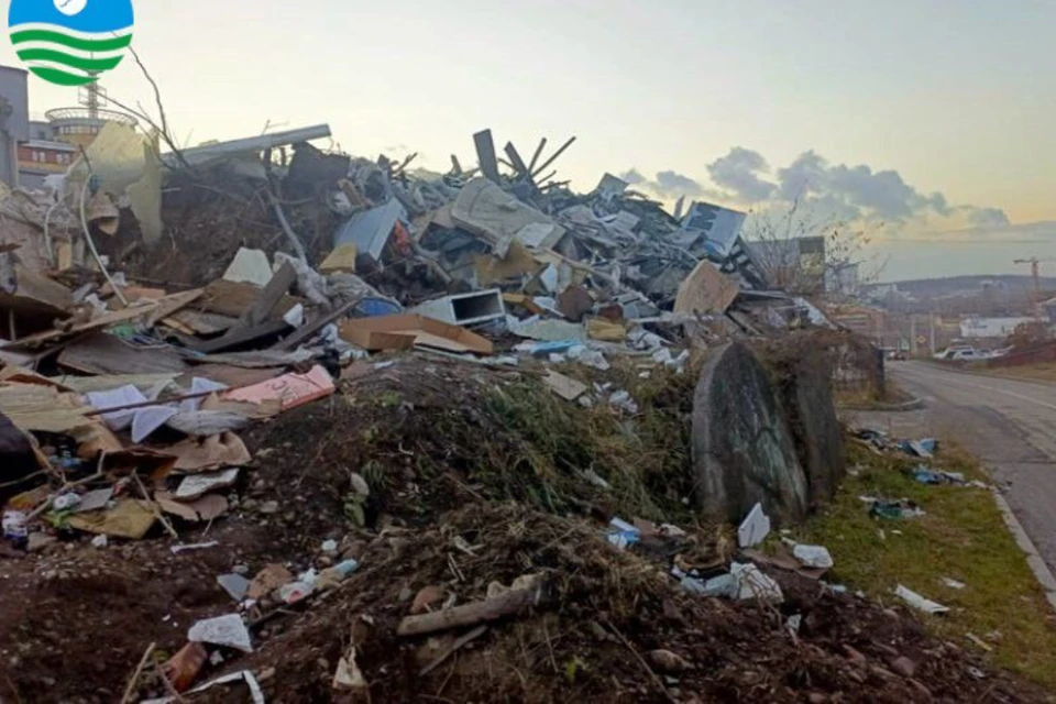 В Иркутске ликвидировали многолетнюю свалку на улице Безбокова. Фото: Госэконадзор Иркутской области.