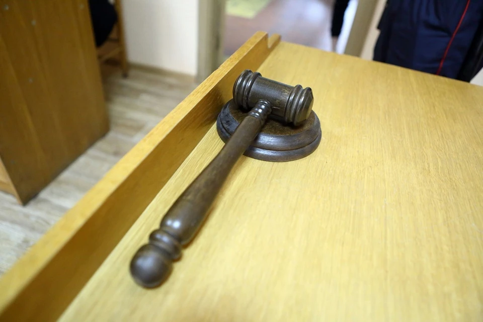 Известный блогер задолжал полмиллиона по коммунальным платежам.