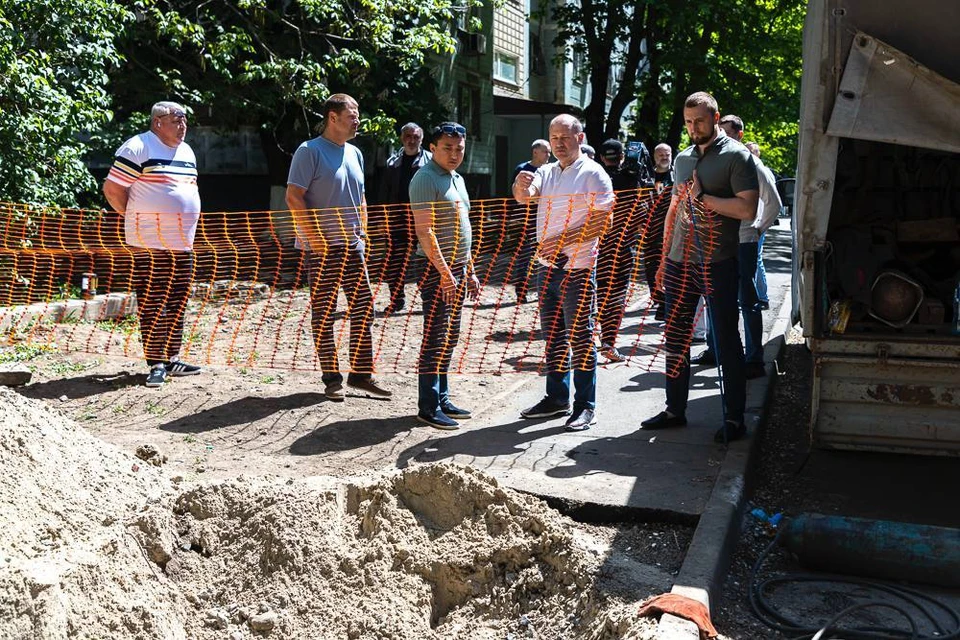 Александр Скрябин поручил увеличить количество бригад. Фото: тг-канал главы города