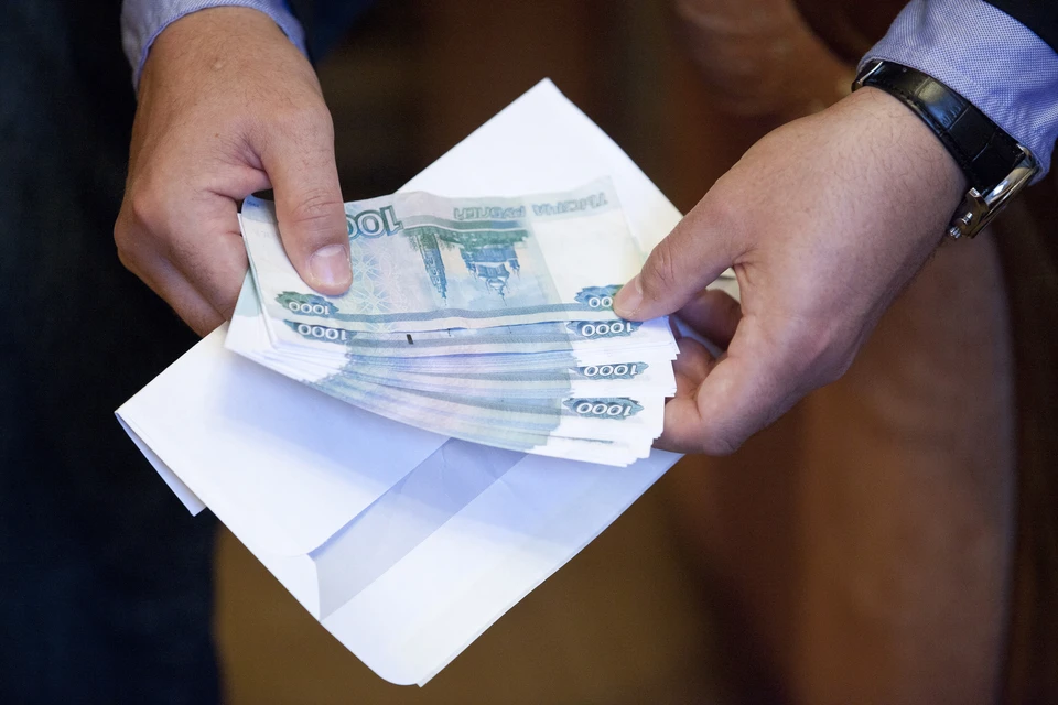 «Финуслуги»: средняя ставка по трехмесячному вкладу снизилась до 19,75%