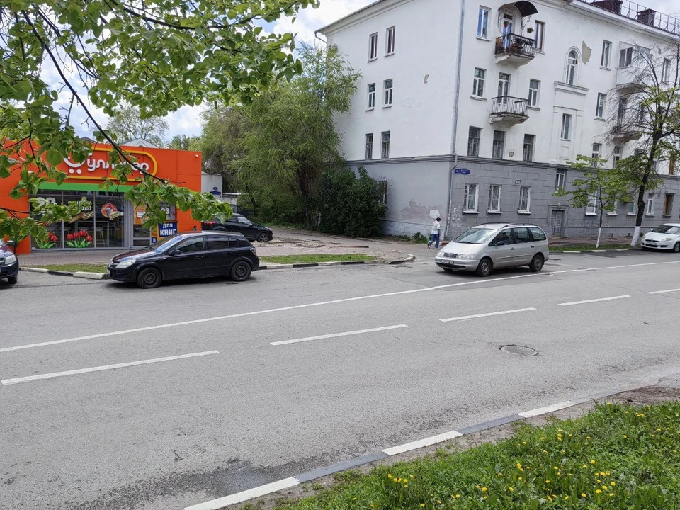 В Ульяновске на Кузнецова нанесли сплошную разметку | ФОТО: администрация Ульяновска