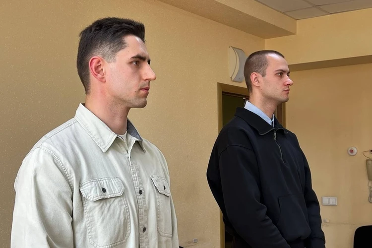 «Сошлись стенка на стенку, забили до смерти»: суд снова оправдал футбольных фанатов, обвиненных в убийстве болельщика