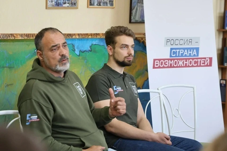 Участники СВО провели урок мужества в Донецком кадетском корпусе имени Захарченко