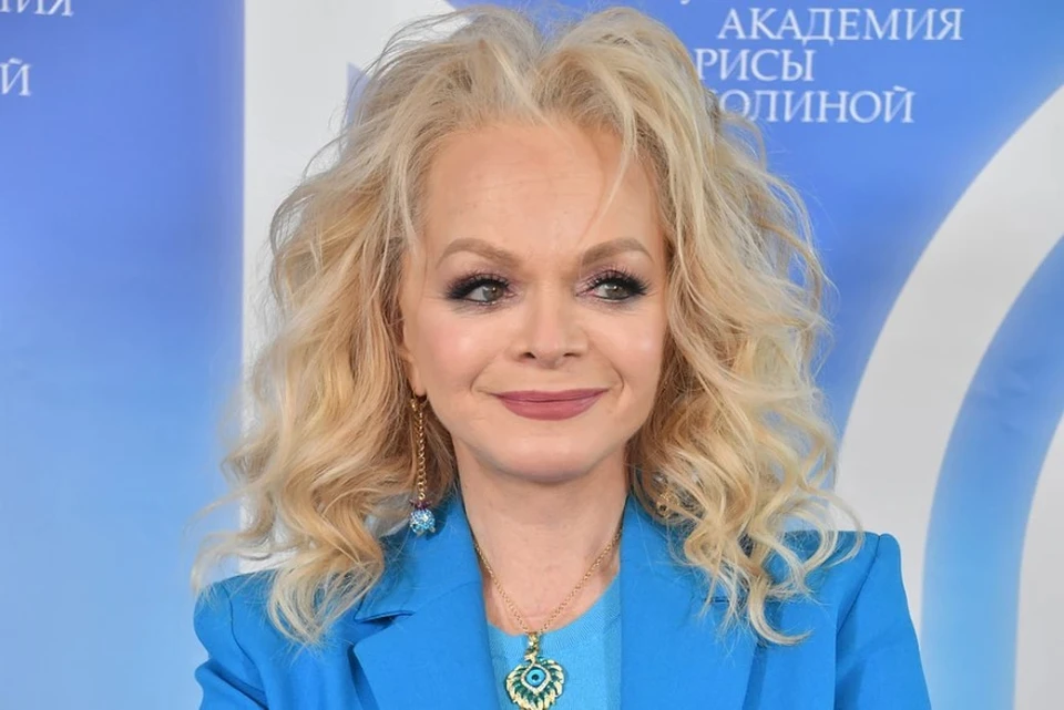 Певица Лариса Долина рассказала о пропавшем в Великую Отечественную дедушке