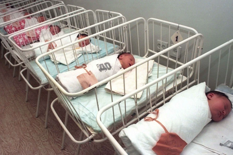 Малыши в роддоме
