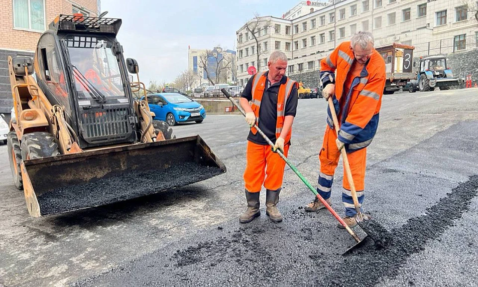Сотрудники «СГТ» работают на разных участках.