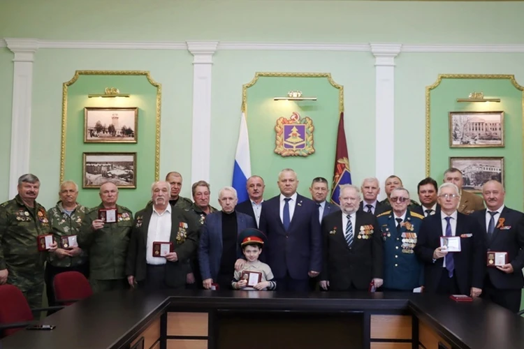 В Брянске вручили памятные медали воинам-интернационалистам