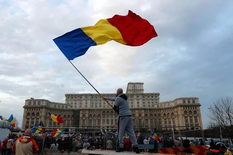 Politico сообщило о подготовке переворота в Румынии после отмены победы Джорджеску
