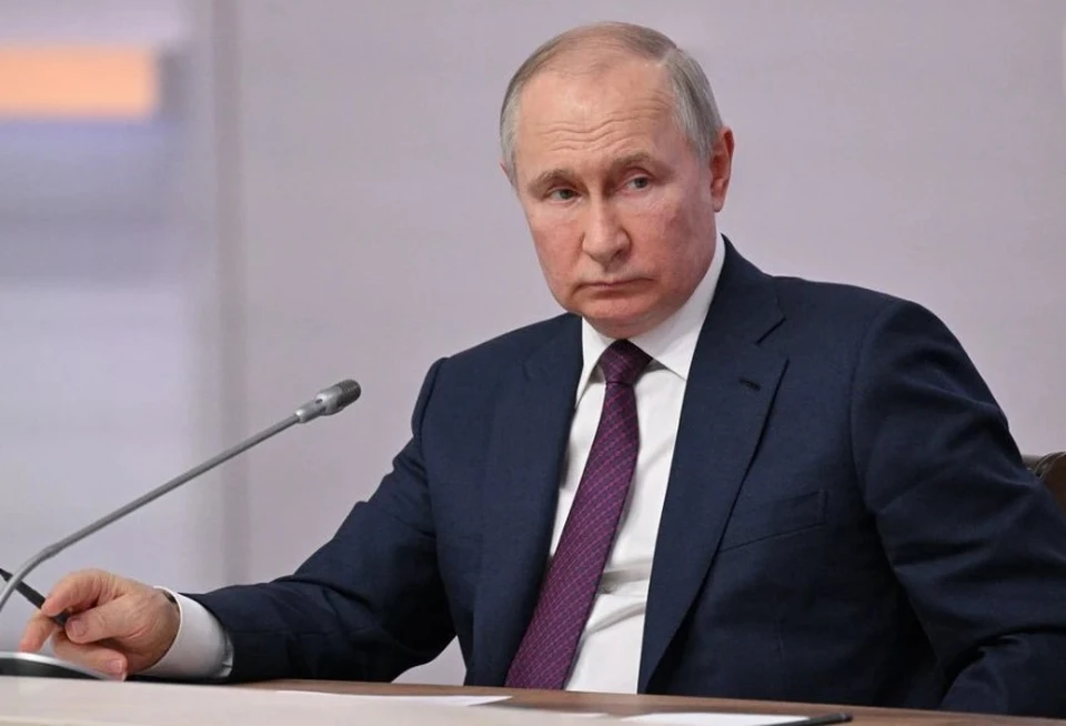 Путин поручил создать рабочую группу по вопросам воспитания детей в России