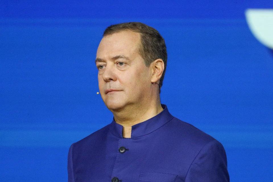 Медведев: Вопрос с принадлежностью Донбасса и Новороссии для РФ уже решен