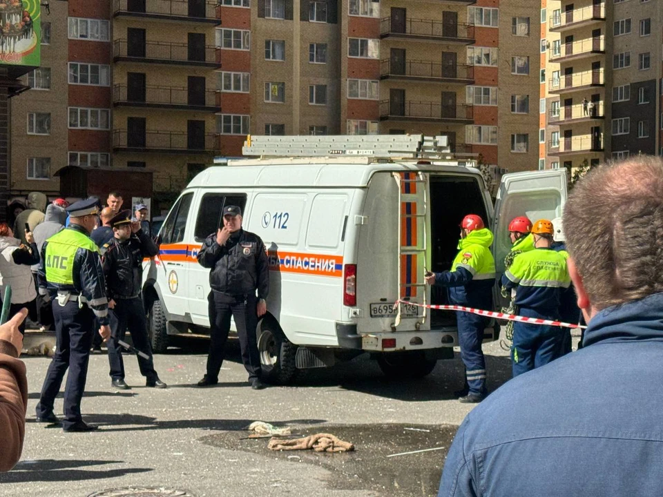 Три человека пострадали в результате взрыва газа в многоэтажке Ставрополя