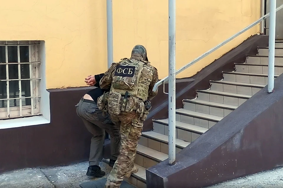 Очевидно, что с участием задержанного планировались теракты