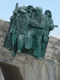 Самое время побывать в городах, где ковалась Великая Победа!