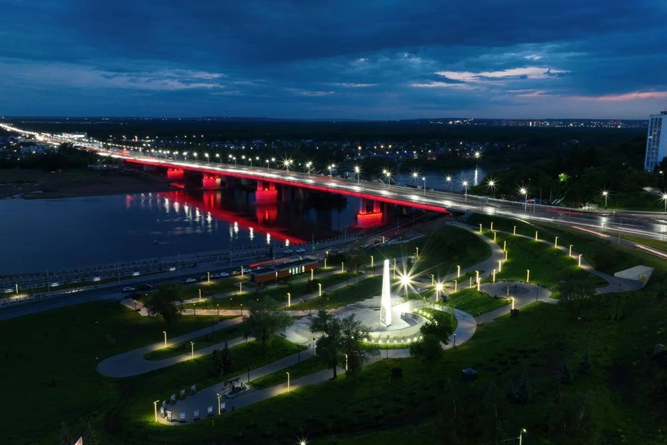 Бельский мост в Уфе получил подсветку.